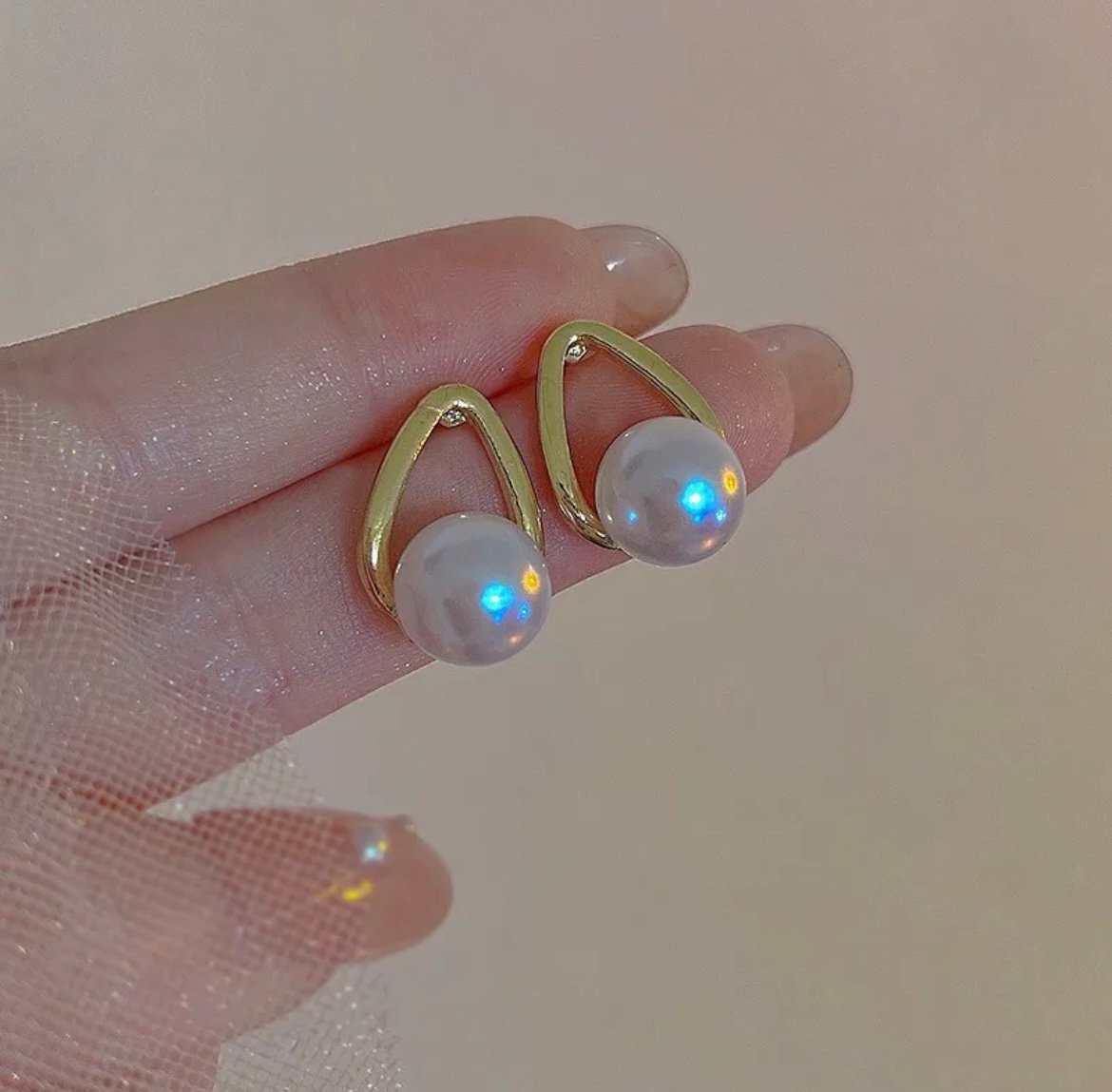 Triangle Waterdrop Pearl Stud Earring