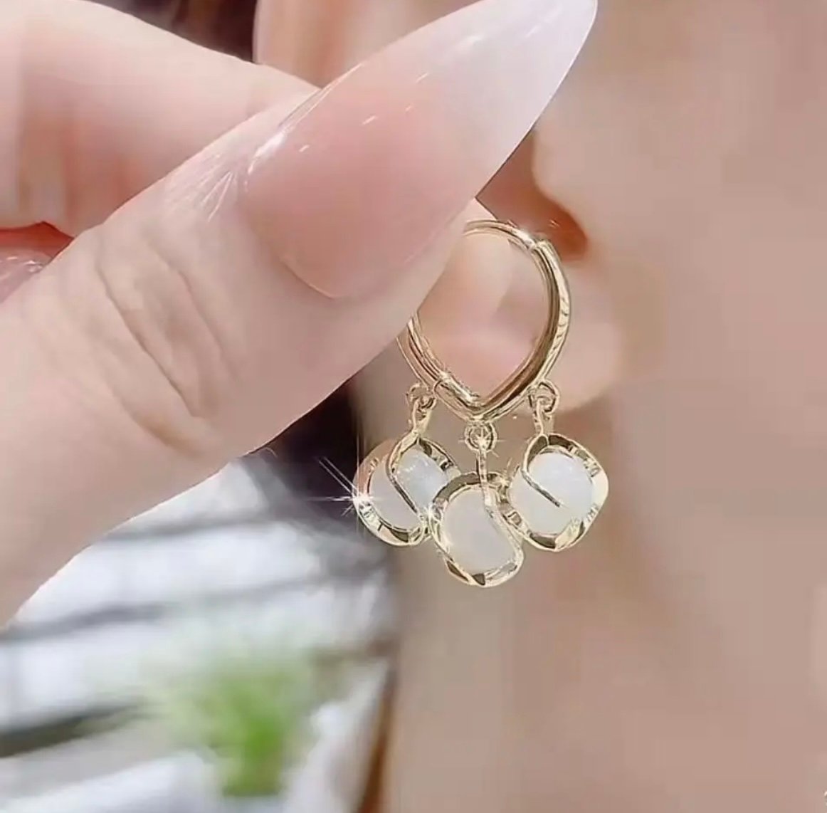 Eye Stone Drop Earrings