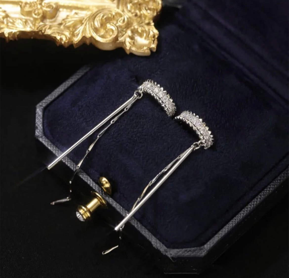 Retro Light Luxury Charm Ear Bone Clip Earring