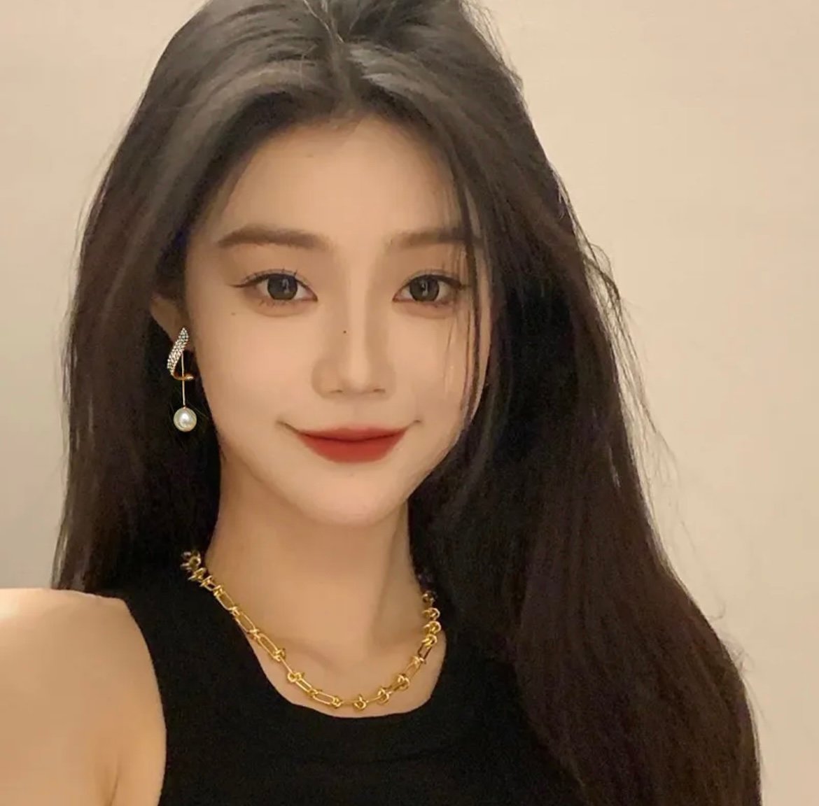 Geometric Twist Ring Pearl Earring