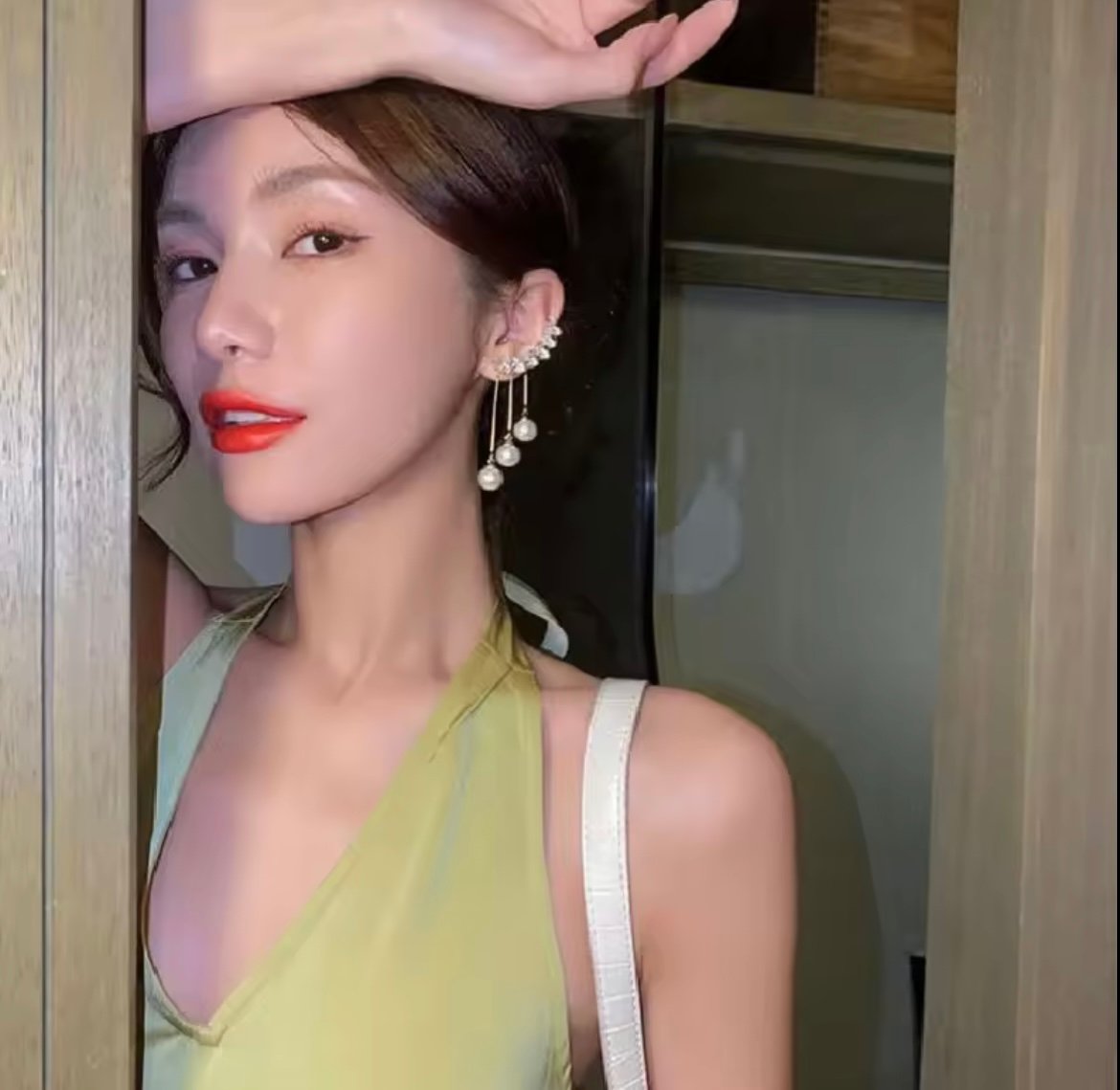 Gold Plated Rhinestone Ear cuff Pattern Earring