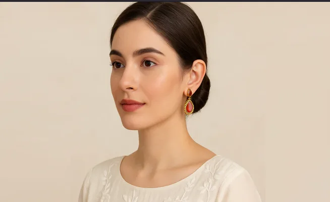 How to Choose the Perfect Jewellery for Your Face Shape?